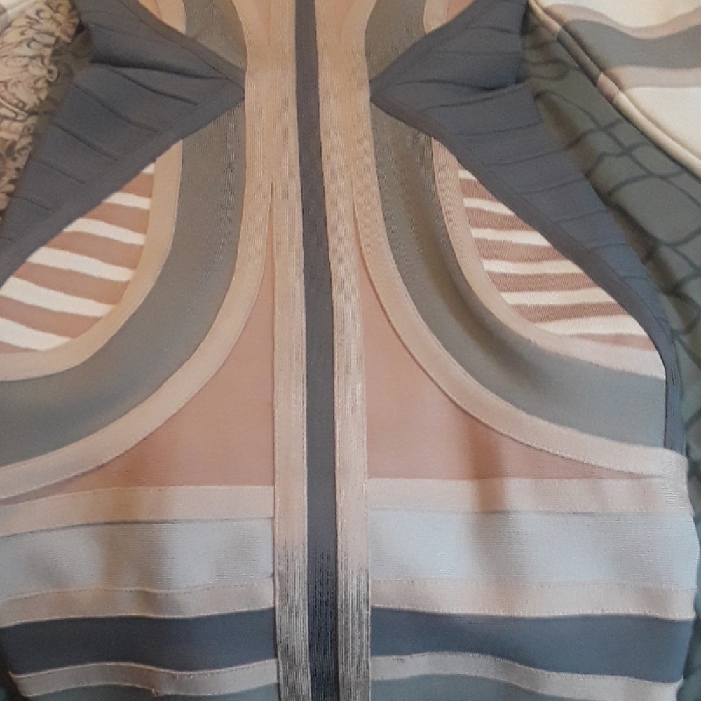 Dress - Picture 2 of 5